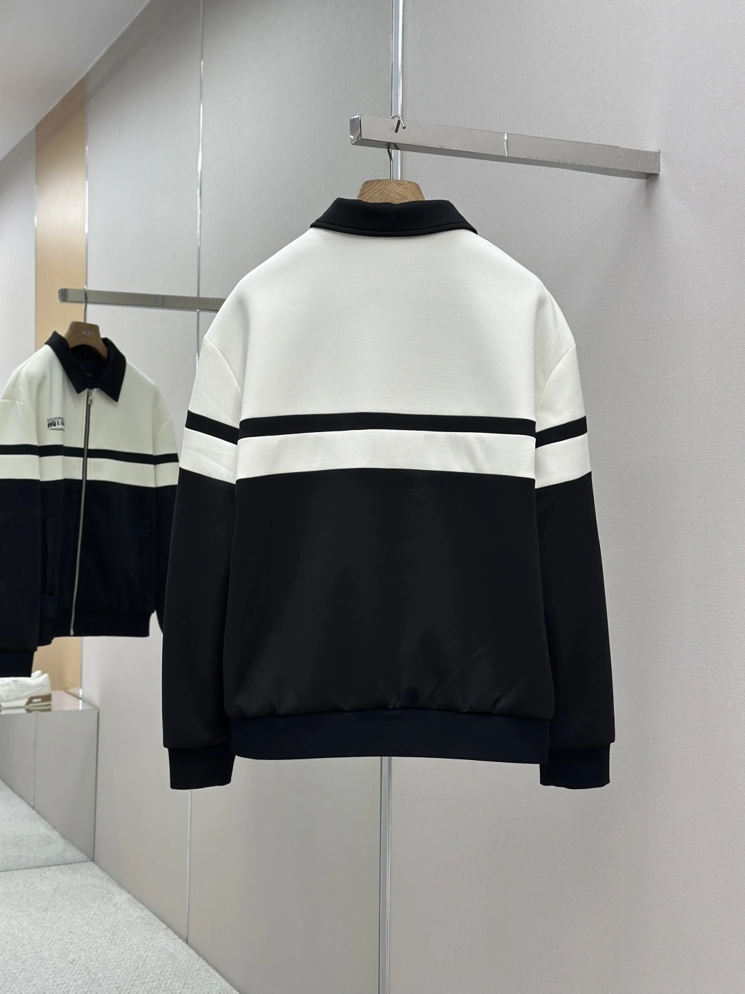 wg.luxury- 8V oversize item:E-F501C1126